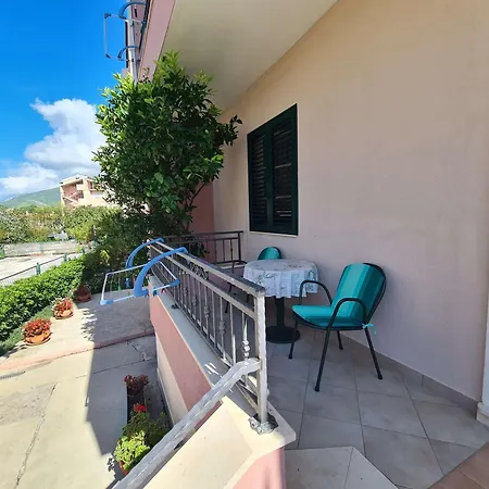 Spectrum Studios Makarska Exterior photo