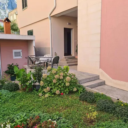 Spectrum Studios Makarska Exterior photo